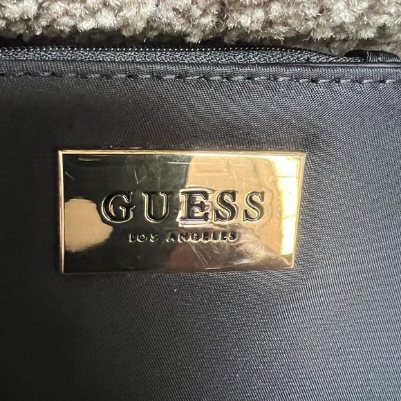 Guess Microfiber Wallet - Picture 6 of 6